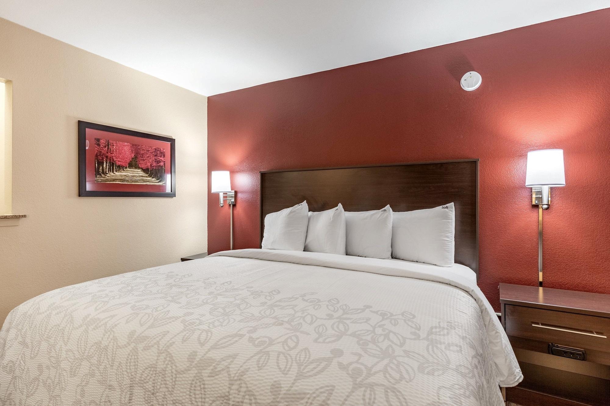 Red Roof Inn Plus & Suites Houston - Iah Airport Sw Eksteriør bilde